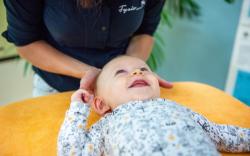 Maart - kindermanuele therapie bij voorkeurshouding