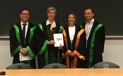 Krant: promotie Hester den Bandt